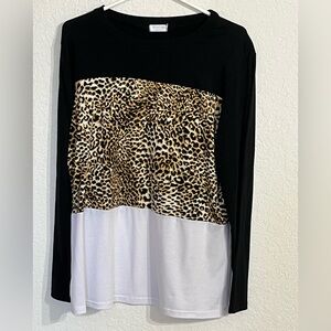 Miselon Y2K Leopard Print
Colorblock LS Top Size M/ L (no tag) Casual Streetwear
